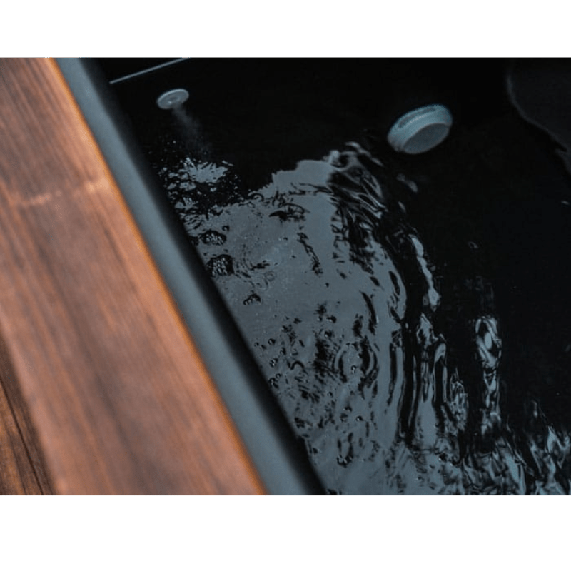 Kooru Cold Plunge Tub for muscle recovery and wellness - Peak Recovery Co.