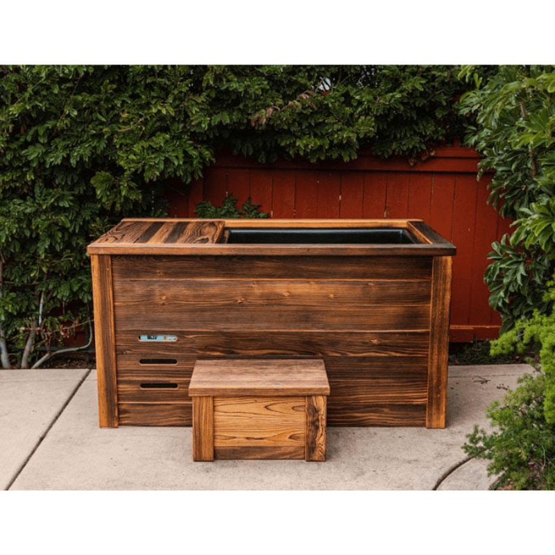 Kooru Cold Plunge Tub for muscle recovery and wellness - Peak Recovery Co.