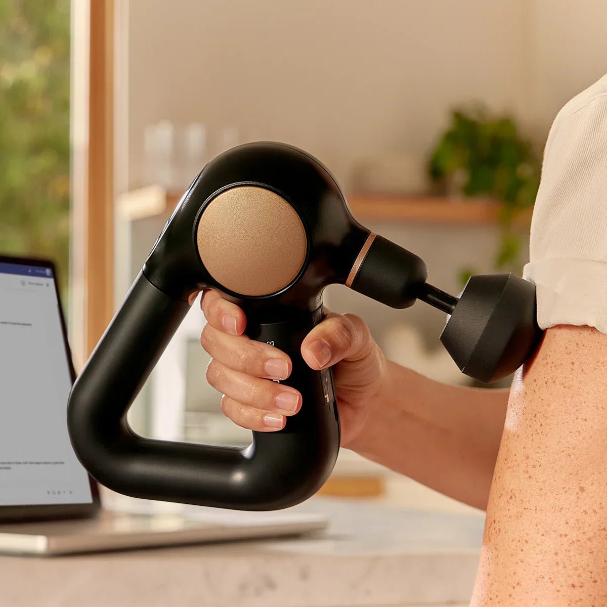 Theragun Sense G6 – Smart Recovery & Stress Relief Device for muscle recovery and wellness - Peak Recovery Co.